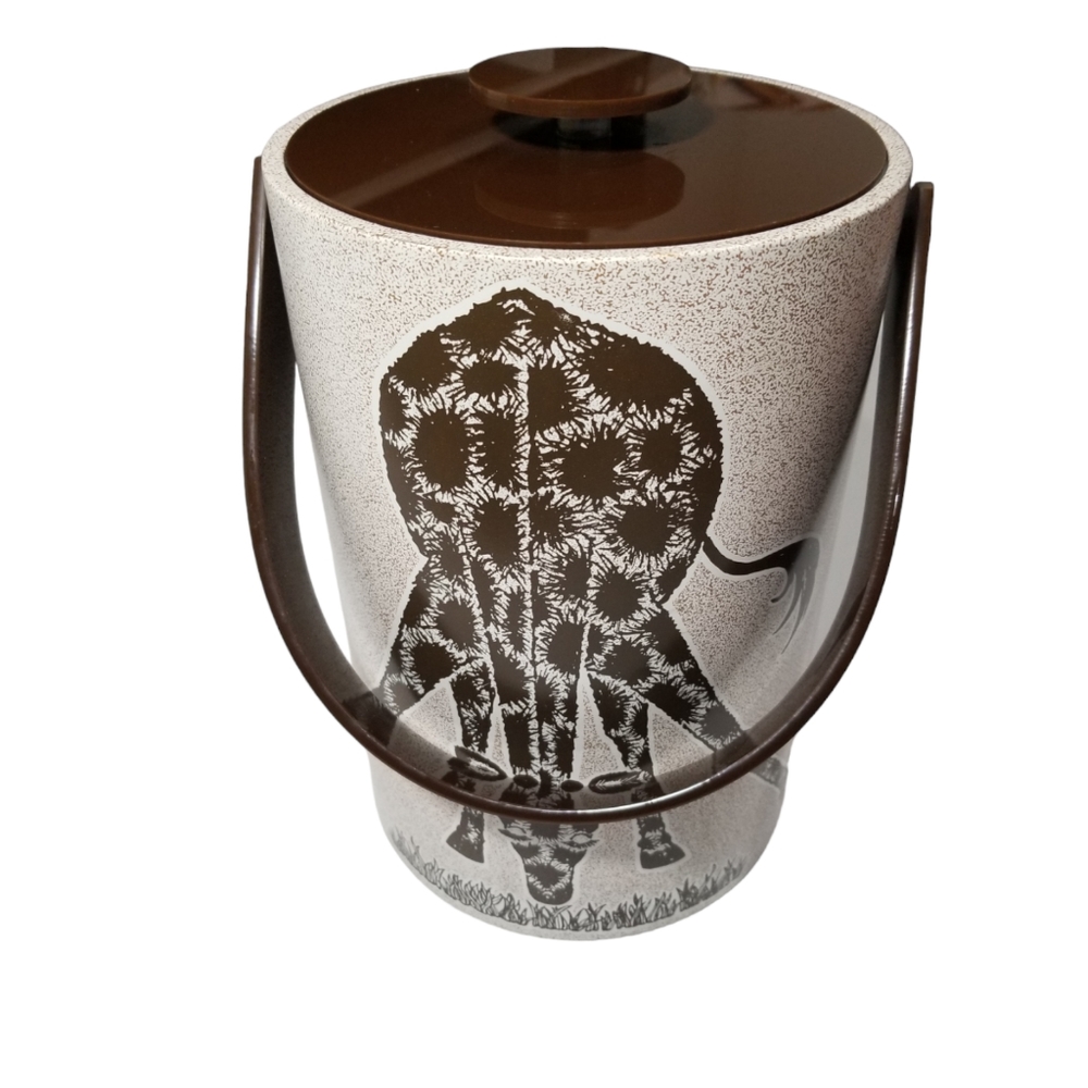 Vintage giraffe ice bucket